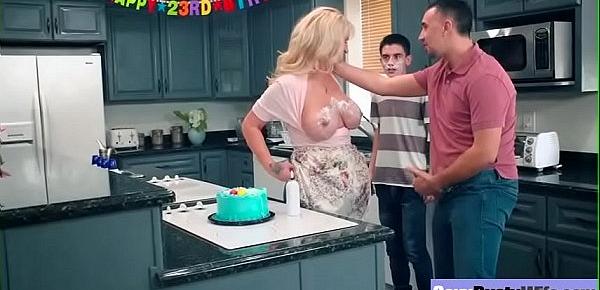  Slut Sexy Housewife (Ryan Conner) With Big Tits Enjoy Hard Sex On Cam vid-21